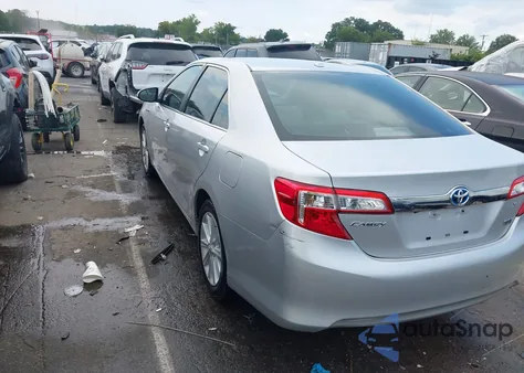 2014 Toyota Camry Hybrid Xle z USA, uszkodzony, nr VIN 4T1BD1FK5EU105964